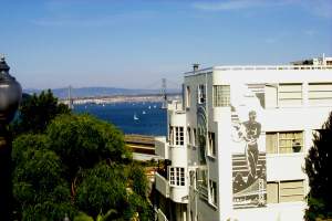 The beautiful art-deco apartment building on Montgomery Street - or is it Sansome? Half
way up Telegraph Hill. Lauren Bacall lived there in the movie "Dark Passage"