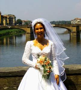 Same bridge - I was lucky enough to come across a beautiful bride who posed for me.