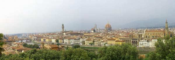 In the afternoon, in the intense humidity following a thunder storm, I climbed the hill across the Arno to the Piazzale
Michelangelo, from where you get a great, spread-out view of Florence