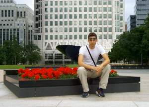 All alone in Docklands on a grey late afternoon. Get me out of here please :)