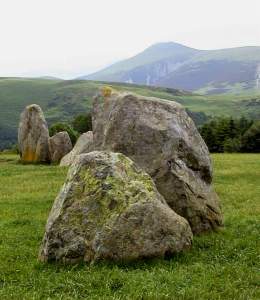 The circle is made up of thirty-eight hunks of volcanic rock, the tallest almost
eight feet tall.