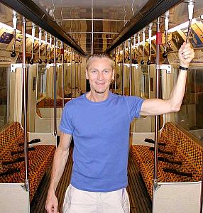 Brett on an empty tube (what Londoners call the subway) carriage, on
our way to see the Tower Bridge