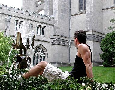 A peaceful little cloister outside the National Cathedral