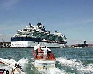 In a convoy of water taxis approaching the ship